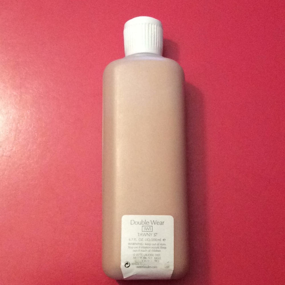 Estée Lauder Double Wear TAWNY 6.7